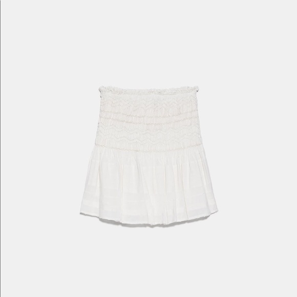 white skirt - Picture 2 of 3